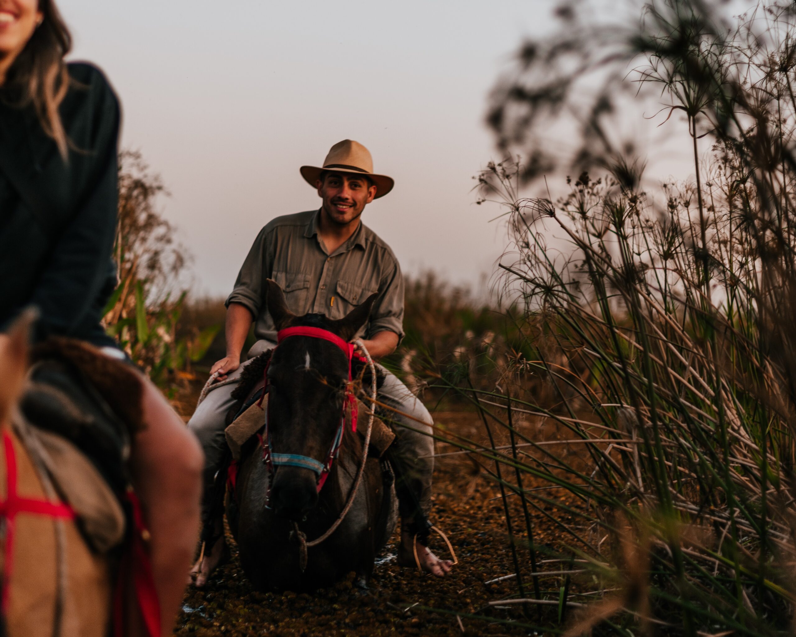Cabalgata al refugio por los bañados y pastizales del Iberá