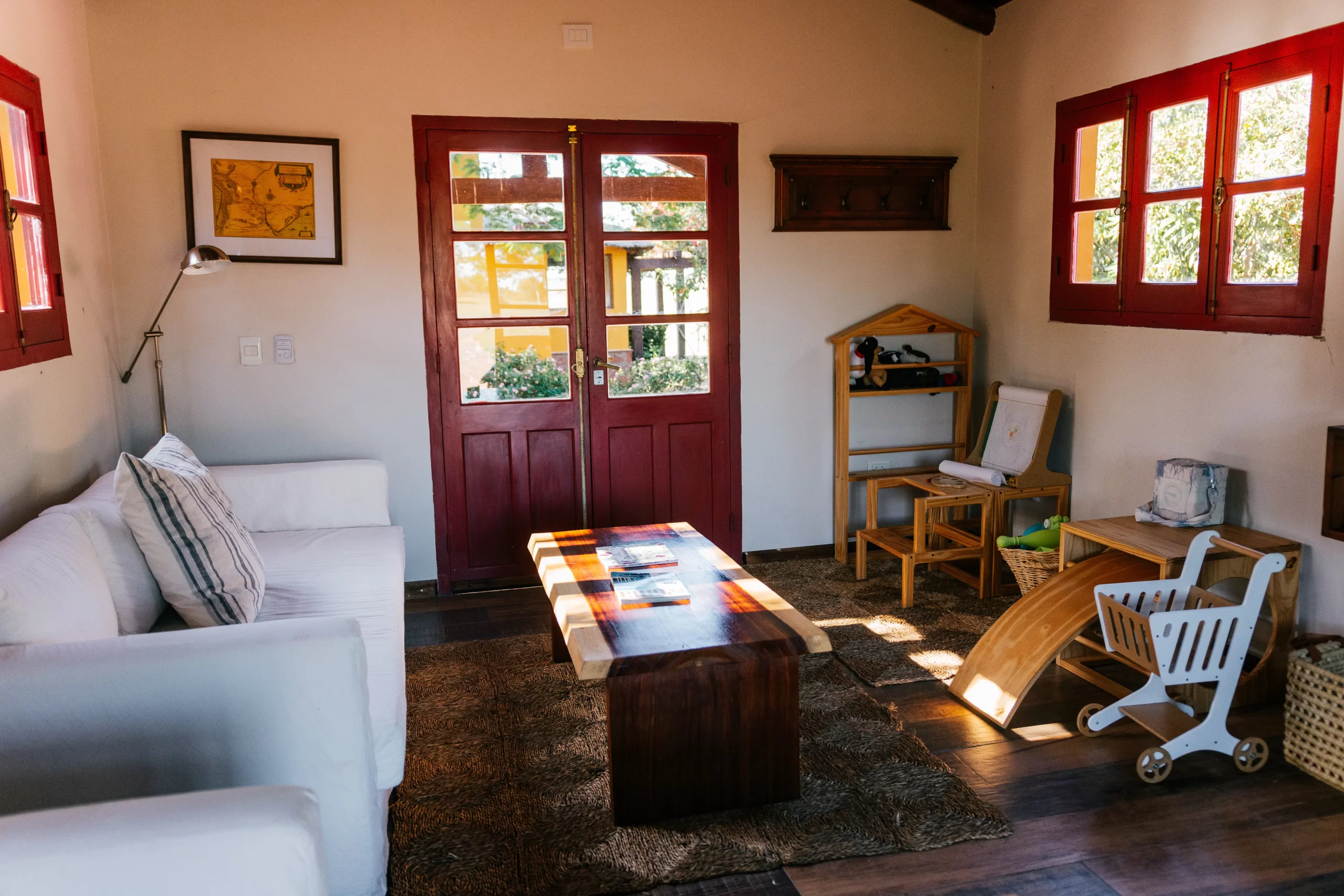 Playroom El Tránsito Lodge Iberá — espacio para niños inspirado en la fauna del Parque Nacional